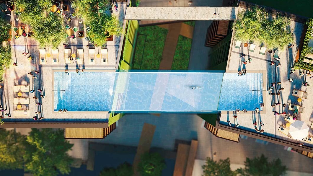 全球首座透明空中泳池！倫敦豪宅10層樓高飄浮泳池感受360度視角美景