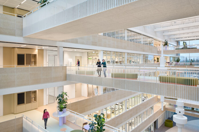 Studio_Alexander_Fehre_ROCHE_Diagnostik-Innovationszentrum_Arbeitswelt_12