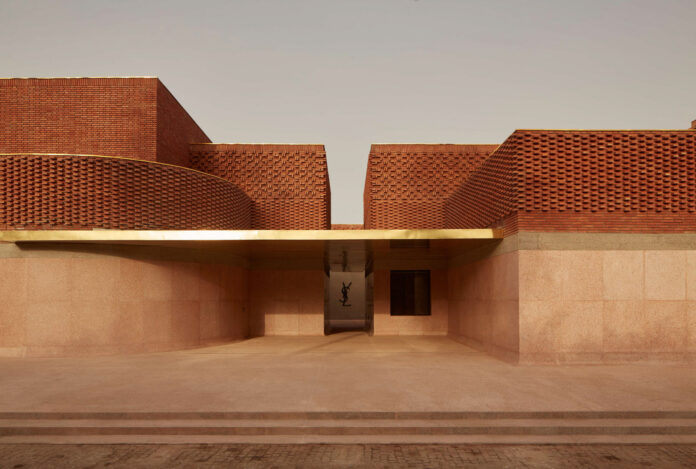 yves-saint-laurent-museum-marrakech-studio-ko-cover