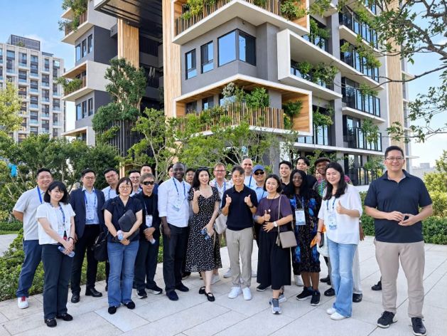 FIABCI國際會員走訪陸府建設「織森」,感受建築與自然共生的住宅美學 FIABCI國際會員走訪陸府建設「織森」,感受建築與自然共生的住宅美學